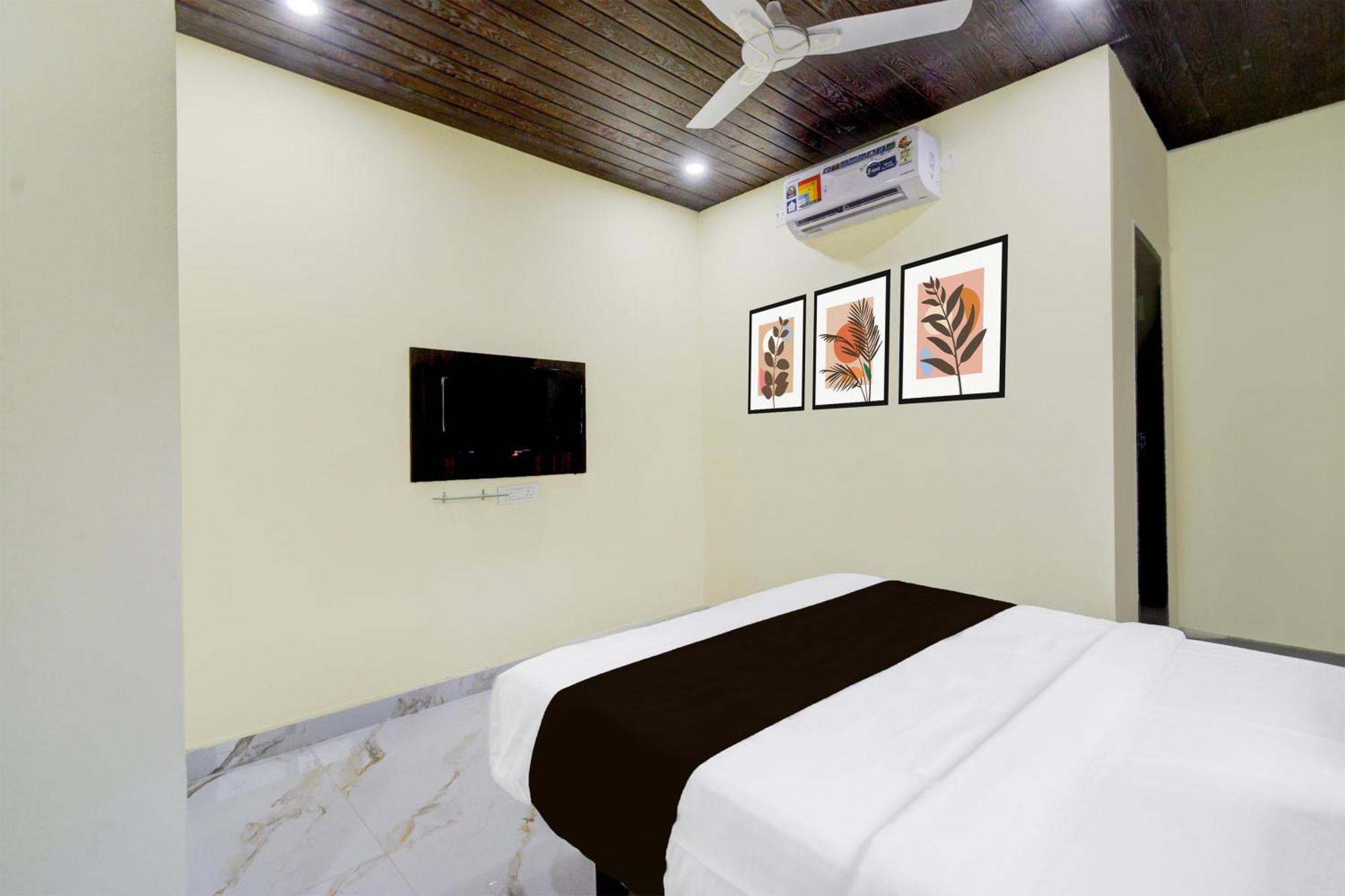 Super Collection O Srisailam Highway Hotel Shamshabad Exterior photo